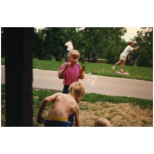 1988_VLF_picnic_bubbles_HorseShoes_085.jpg