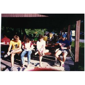 1989_VLF_picnic_shelter3_027.jpg