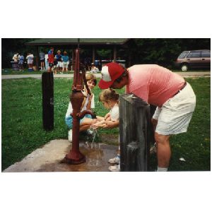 1991_VLF_picnic_BrandiK_Averkamps_Hydrant_089.jpg