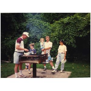 1991_VLF_picnic_TPersoon_MitchellKids_RBeall_TPham_043.jpg